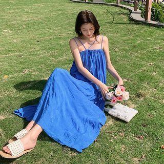 Spaghetti-strap Crinkle Maxi A-line Dress