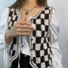 Checkerboard Button-up Sweater Vest Black - One Size