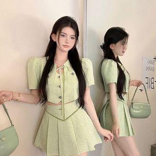 Short-sleeve Button Jacket / Mini Pleated Skirt