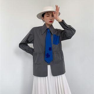 Contrast Applique Blouse With Necktie
