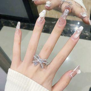 Flower Rhinestone Pointed Nail Tips