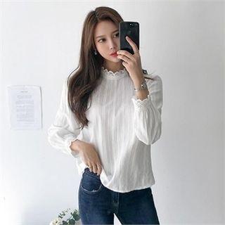 Zip-back Laced Peasant Blouse