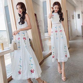 Sleeveless Floral Print Perforated Trim A-line Midi Dress