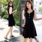 Two-tone Panel Short-sleeve A-line Dress