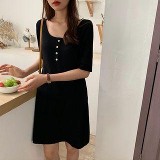 U-neck Short-sleeve Knit Dress