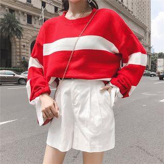 Set: Color Block Sweater + High Waist Wide-leg Shorts