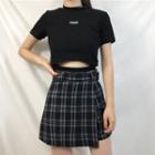 Lettering Short-sleeve T-shirt / Check A-line Skort