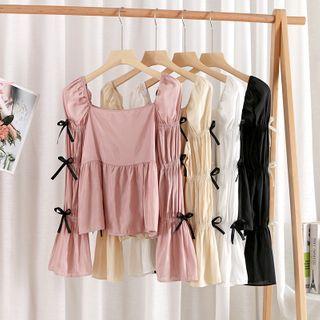 Square Neck Bow Puff-sleeve Blouse