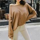 Long-sleeve Loose-fit Colored T-shirt