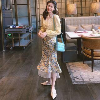 Puff-sleeve Top / Floral Print Mermaid Midi Skirt