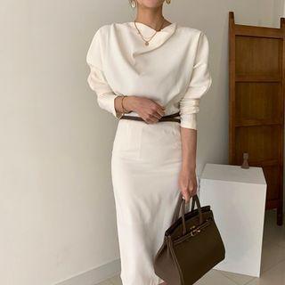 Long-sleeve Plain Mock-neck Midi Dress