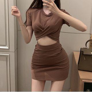 Short-sleeve Twist-front Crop Top / Mini Fitted Skirt