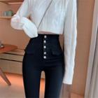 Turtle-neck Sweater / Plain Jeans