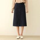 Pocket-side A-line Midi Denim Skirt
