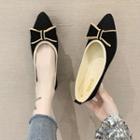 Bow Applique Pointy-toe Flats