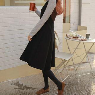Round-neck Sleeveless Midi Flare Dress