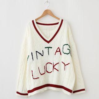 Embroidery Cable-knit Sweater