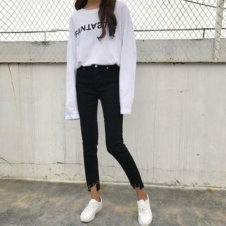 Ring Detail Slim-fit Jeans