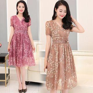 Short Sleeve V-neck Printed Dress