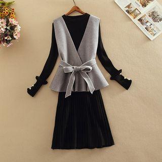 Set: Long-sleeve Midi Knit Dress + Tie-waist Vest