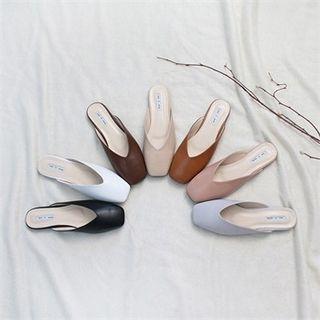 Square-toe Colored Mules