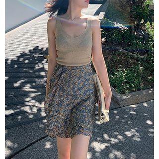 Set: Short-sleeve Floral Print Chiffon T-shirt + Mini Skirt