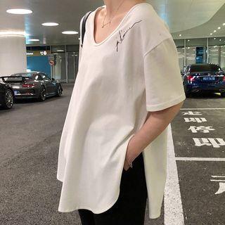 Short-sleeve V-neck Lettering T-shirt White - One Size