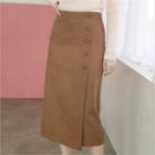 Button-side H-line Midi Skirt