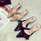 Bow Slide Pointy-toe Patent Pumps