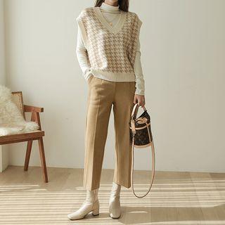V-neck Houndstooth Wool Blend Knit Vest