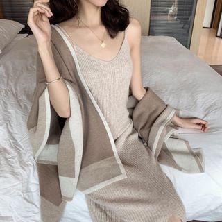 Two-tone Knit Cape / Spaghetti Strap Midi Ribbed Knit Dress