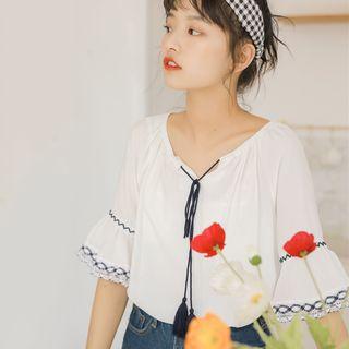 Elbow-sleeve Lace Trim Tunic Top