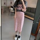 Short-sleeve Lettering Printed T-shirt / High-waist Plain Skirt