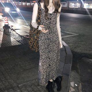 Sleeveless Leopard Print Midi Dress / Turtleneck Top