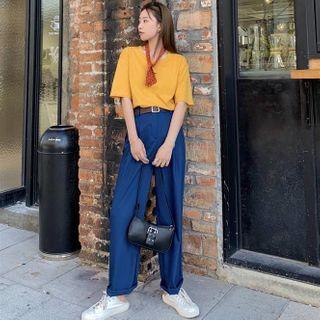 Elbow-sleeve T-shirt / Pants / Neckerchief