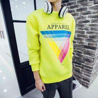 Triangle Print Pullover