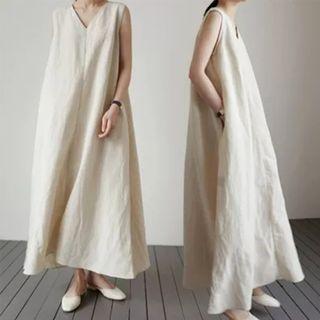 Sleeveless V-neck Maxi Shift Dress Off-white - One Size