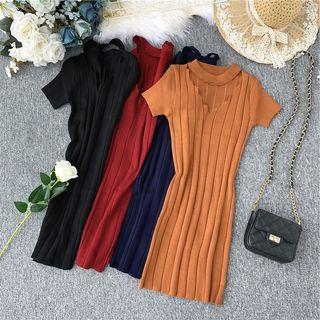 Key-hole Short-sleeve Knit Dress