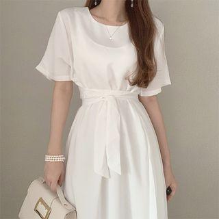 Round Neck Tie-waist Plain Short Sleeve Dress