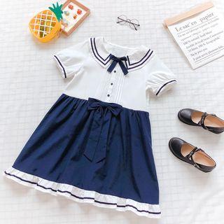 Sailor Collar Bow Accent Short-sleeve Dress