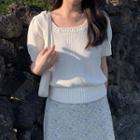 Short-sleeve Knit Top / Floral Print Maxi Skirt