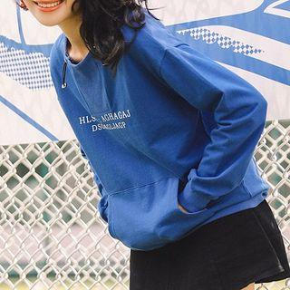 Kangaroo Pocket Lettering Sweatshirt