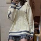 V-neck Cable Knit Sweater / Pleated Mini A-line Skirt / Set