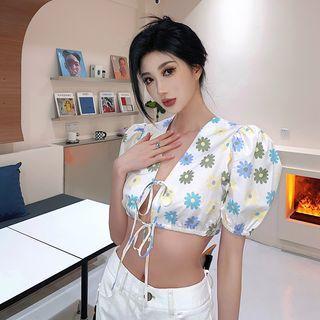 Short-sleeve Floral Print Tie-front Crop Top