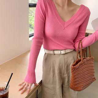 V-neck Lightweight Rib Sweater