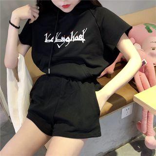 Set: Printed Hooded Short-sleeve T-shirt + Shorts
