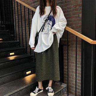 Cartoon Print Lettering Pullover / Midi H-line Skirt