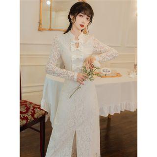 Long-sleeve Slit Midi A-line Lace Dress