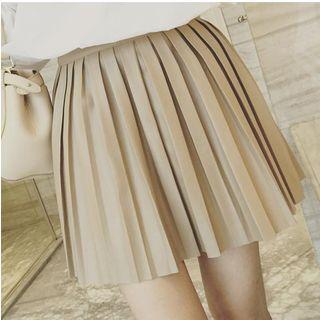 Faux Leather Pleated Skirt