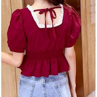 Ruffle Trim Puff Short-sleeve Top